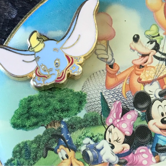Walt Disney World Mickey & Friends on Monorail Collectible Oval Magnet 2” Metal - Picture 7 of 12